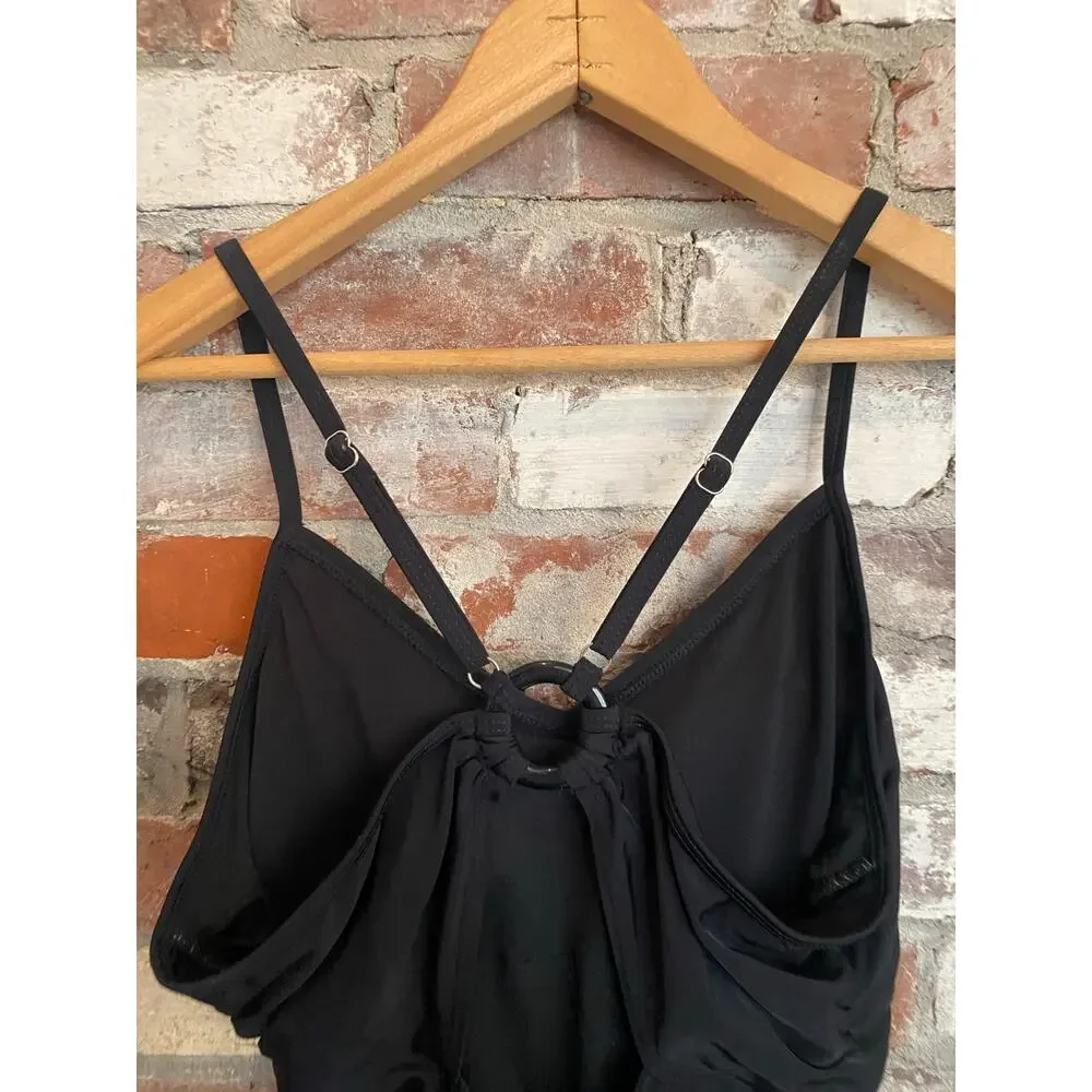 Black One-Piece Swimsuit Adjustable Cross-Back Straps Ring Detail Size L
